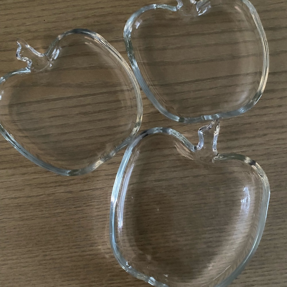 Set of 3 apple dish bowls